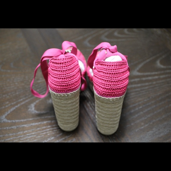 GUCCI Pink woven wedge sandals 38 IT - Picture 4 of 8